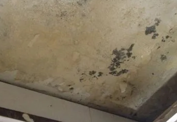 三明阳台漏水维修公司分享下三明卫生间渗水维修需要注意哪些问题。